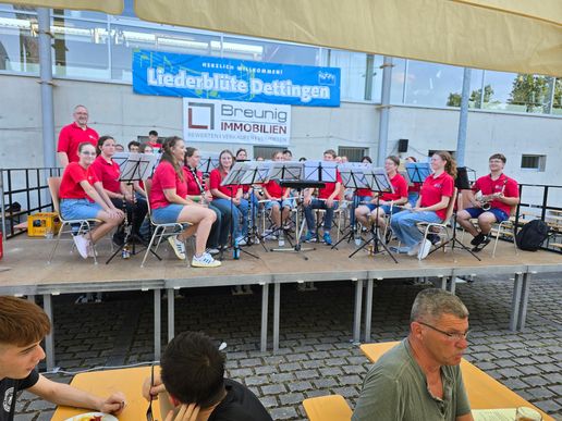 Vielen Dank dem Jugendorchester und Stammorchester des Musikvereins " Harmonie " aus Karlstein😊👍